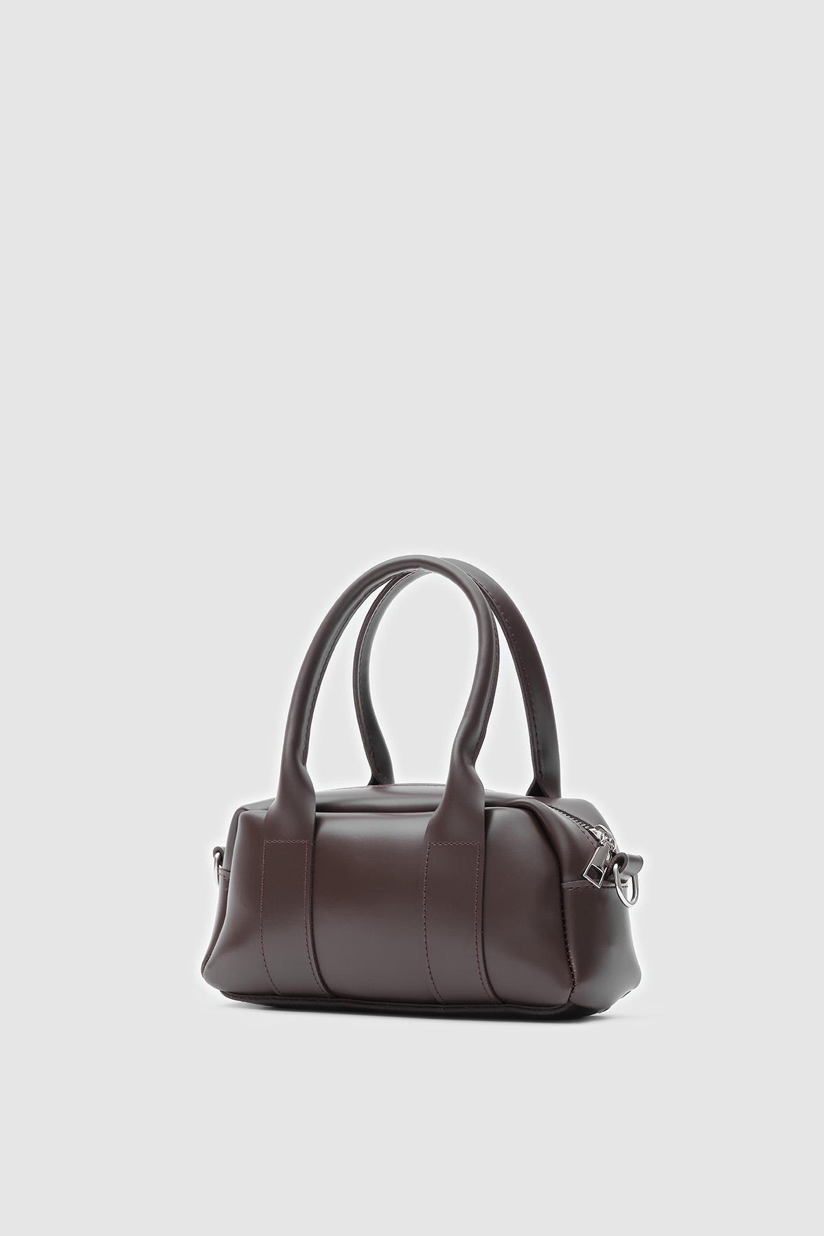 426A84FB-469F-A125-7FA2-A77D16F9E9B4