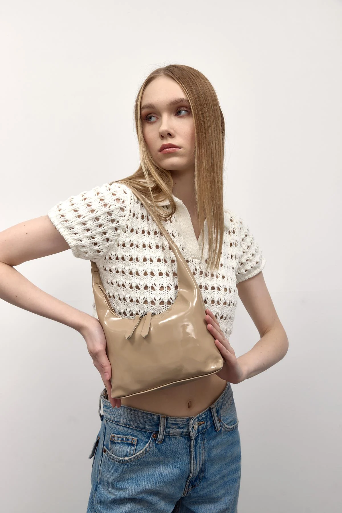 D797DED7-2C4C-E065-2DEA-9F62F208C9BC