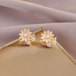 Daisy Pearl Ear Studs - Image 7