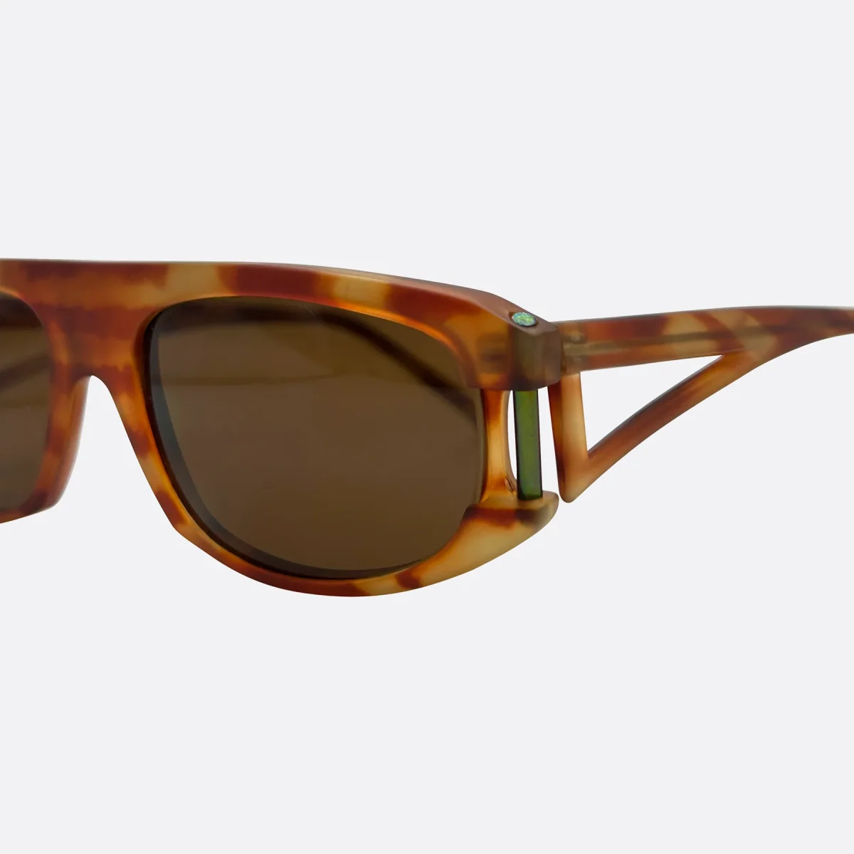 Classic Eyewear That Speaks of Timeless Style - Image 10
