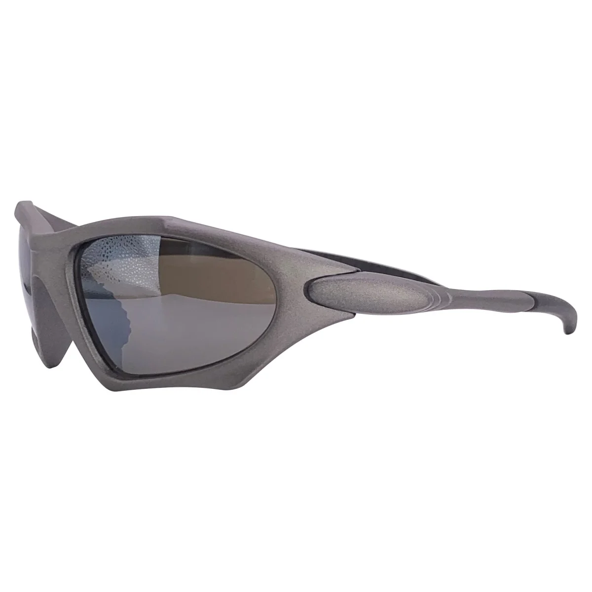 Effortlessly Chic Eyewear for the Modernist - Image 3