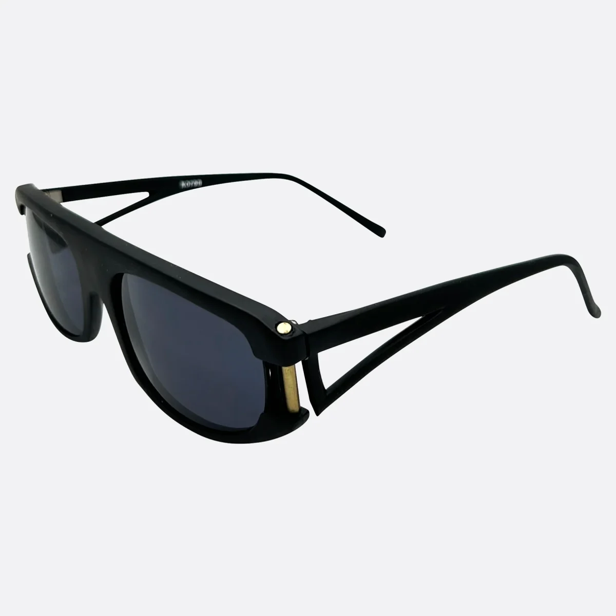 Classic Eyewear That Speaks of Timeless Style - Image 7