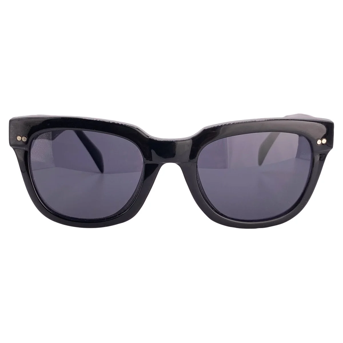 Eye-Catching Frames for the Modern Trendsetter - Image 1