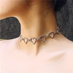 Exquisite Heart-Shaped Alloy Choker Necklace