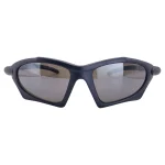 Effortlessly Chic Eyewear for the Modernist - Image 5