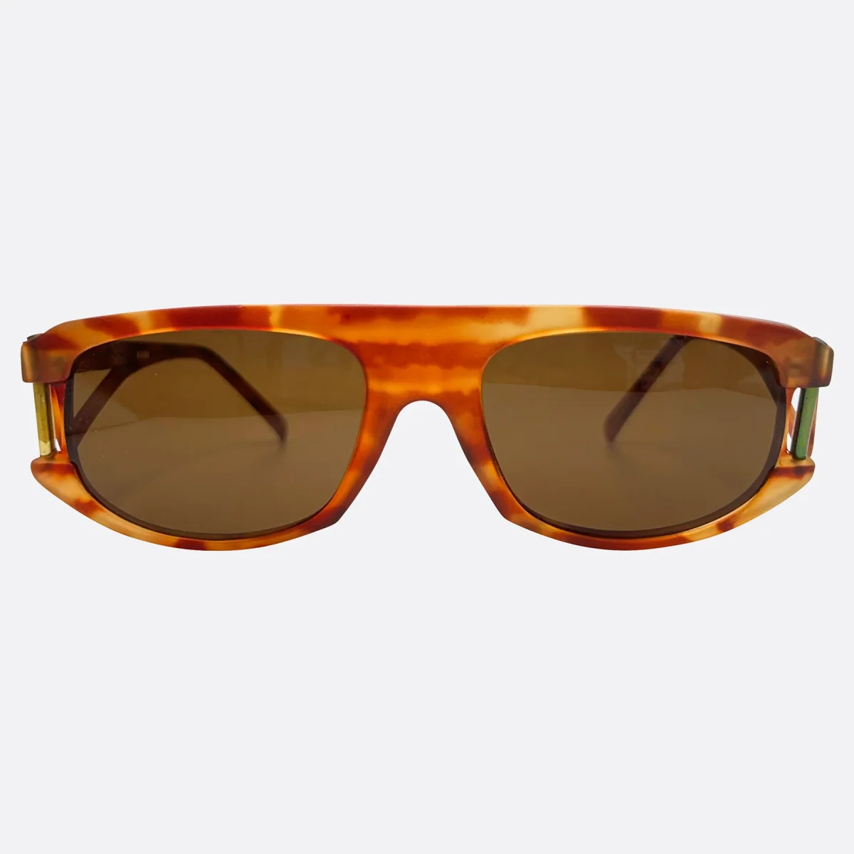 Classic Eyewear That Speaks of Timeless Style - Image 9